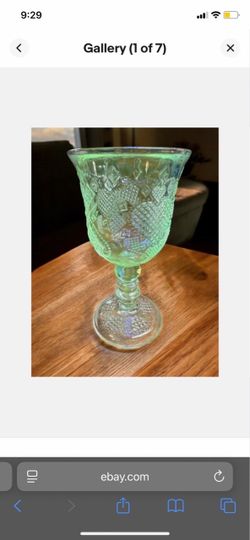 Authentic avon1978 uranium glass