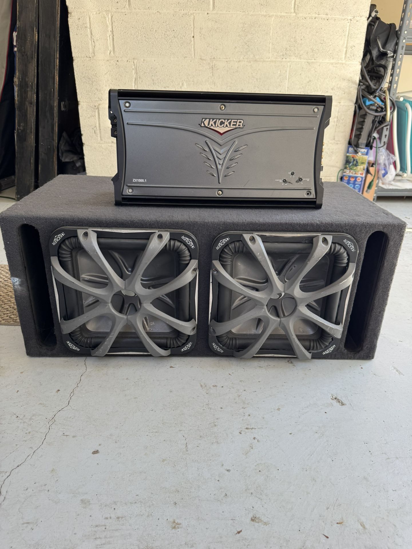 Dual 12” Kicker L7 Subwoofer & Kicker ZX1500.1 Amplifier (NO LOWBALLING!)
