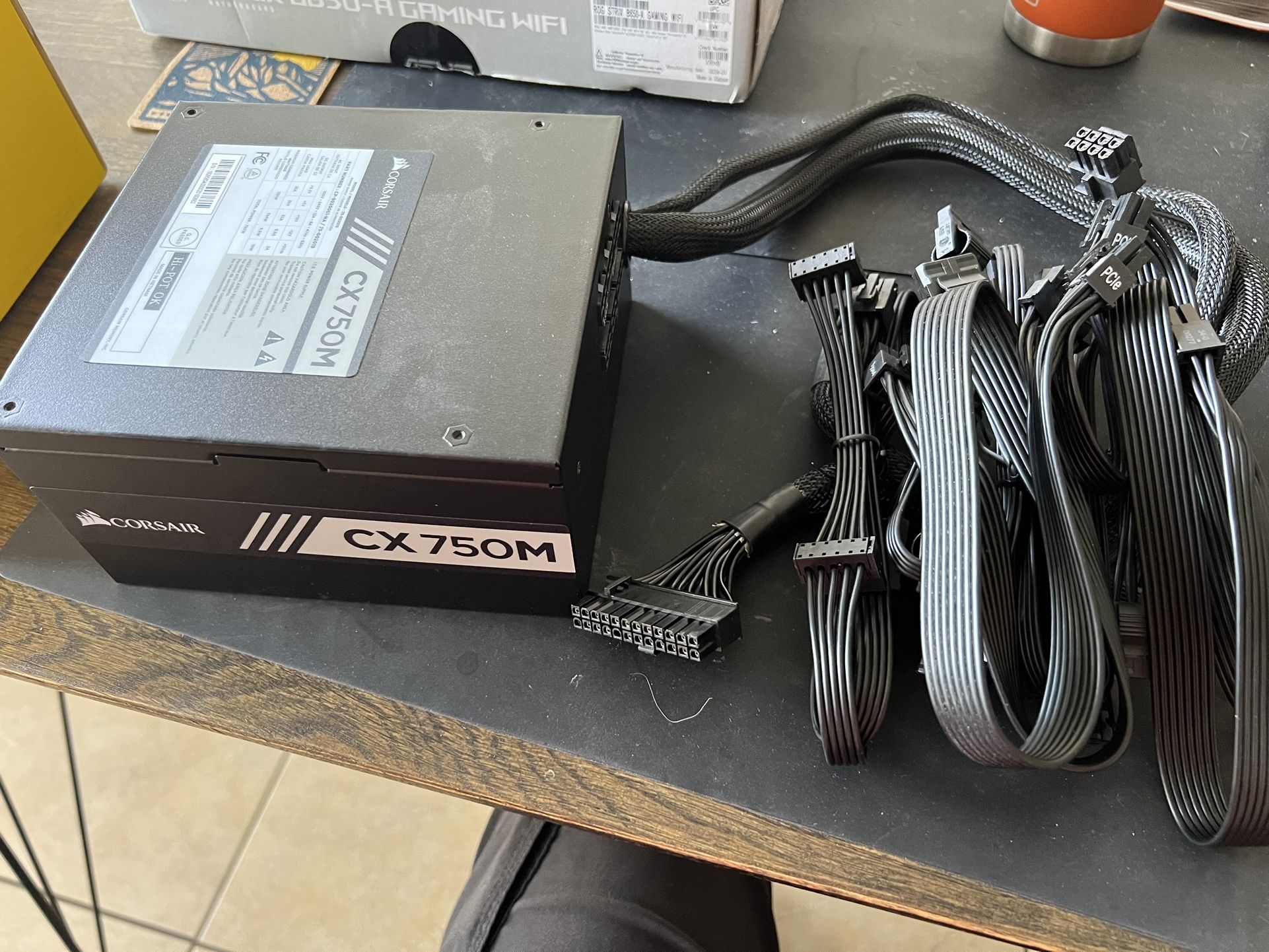 Corsair CX750M Power Supply
