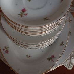 Minuet Gold Rosebud Dinner Plate Saucer Plates One Small Serving Platter