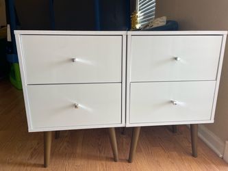 Pair of White 2-Drawer Nightstands