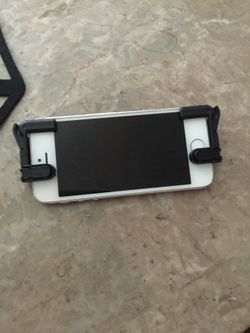 Controllers for smartphones
