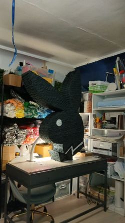Playboy silhouette  piñata