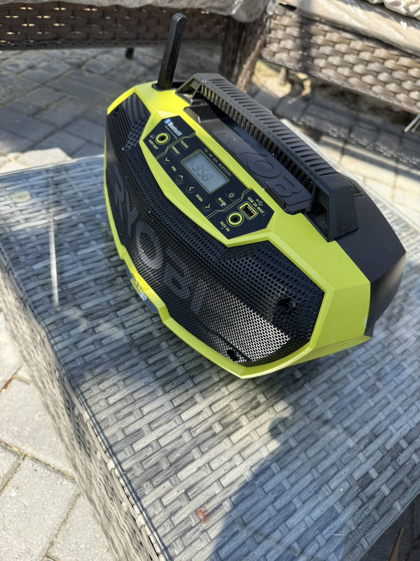 Ryobi Radio