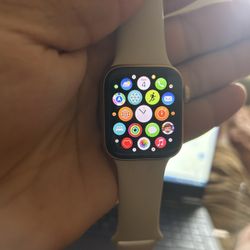 Apple Watch SE LTE