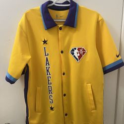 Nike Lakers Warm Up Shirt Size M