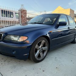 🚗 FOR SALE: 2004 BMW 325i – Sporty, Classic BMW – Financing Available!