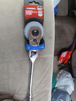 100 position looking flex-head ratchet 1/2 in drive