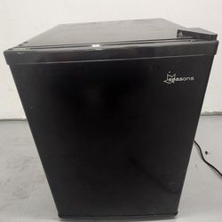Mini Fridge With Freezer 