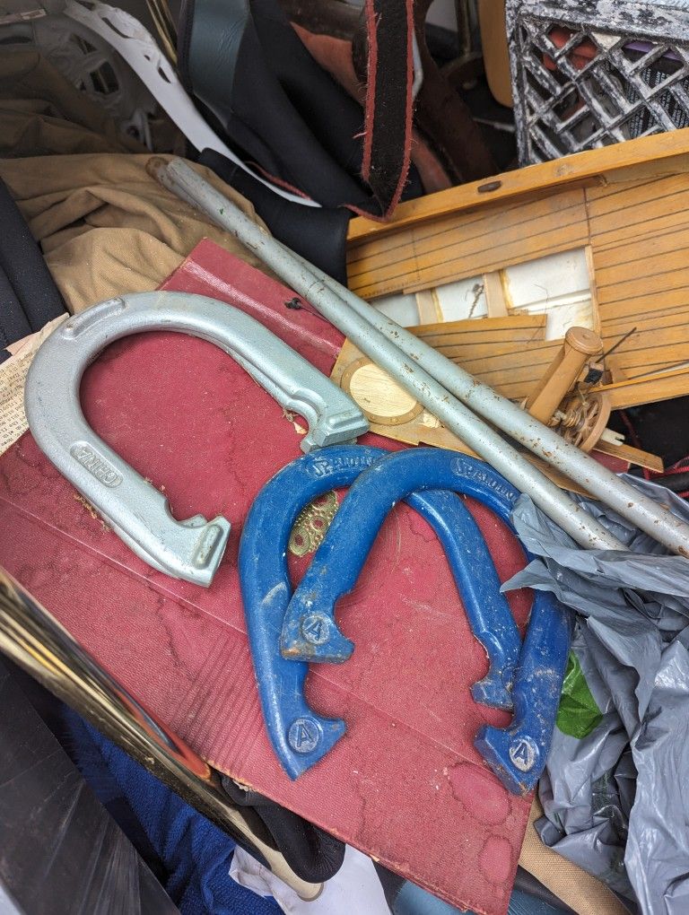 Spaulding Horseshoe Set