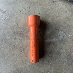 1 1/2 Socket