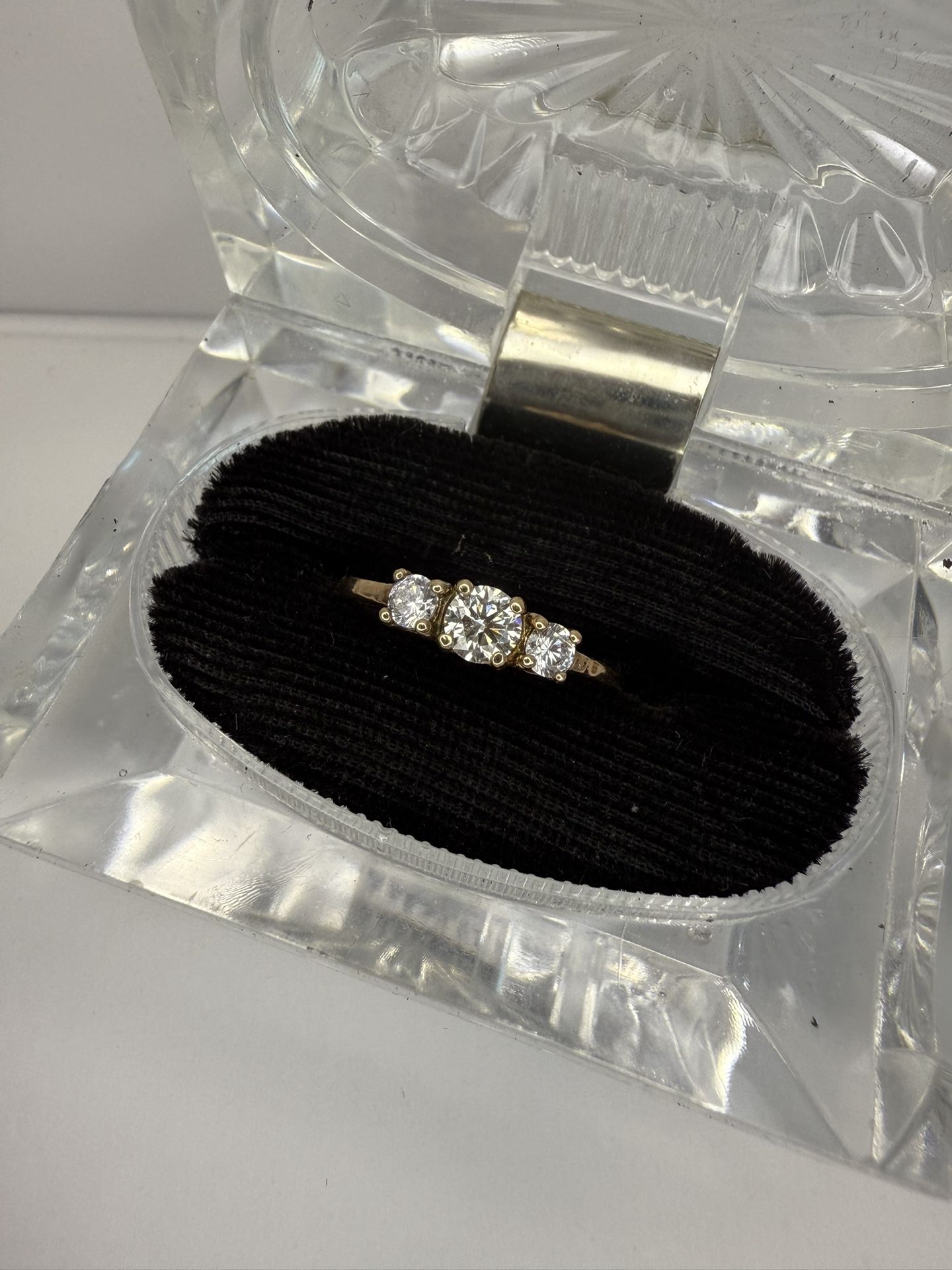 18k Rose gold 3 Diamond Ring
