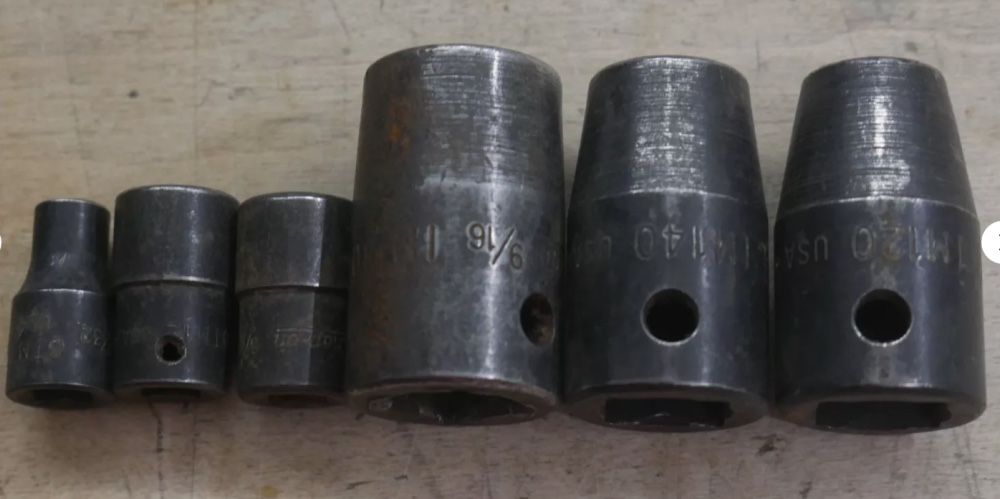 Snap on sockets 3/8 IM120 ; 7/16 IM 140 ; 9/16 IM130 ; 3/8 GTM12 ; 3/8 GTM12 ; 7/32 GTM7 .