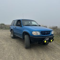 1996 Ford Explorer