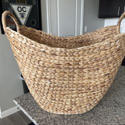 Large Hyacinth Basket