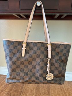 MK purse
