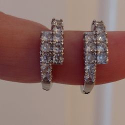 Brand new 925 sterling sliver cubic zirconia double hoop hypoallergenic sparkling diamond earring 