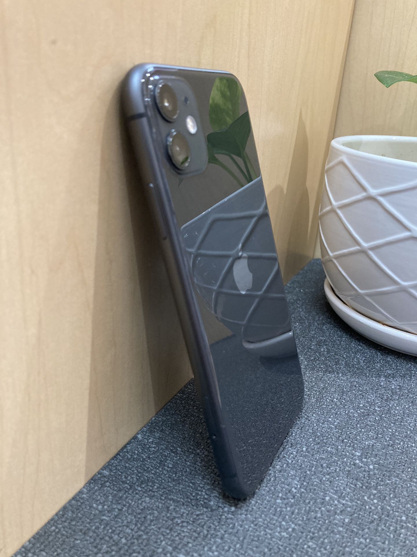 Apple IPhone 11 Black 64Gb Factory Unlocked/ Liberado De Compania