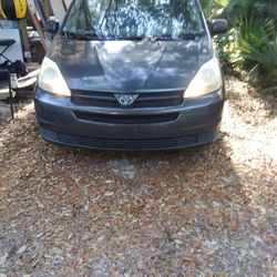 2009 Toyota Sienna Parts
