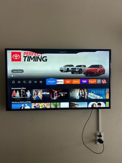 Samsung 44” TV