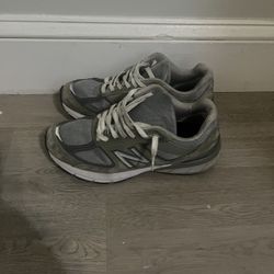 New Balance 990v6