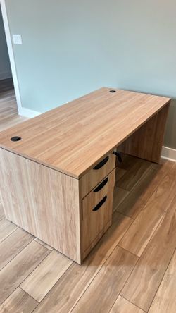 Office Desk