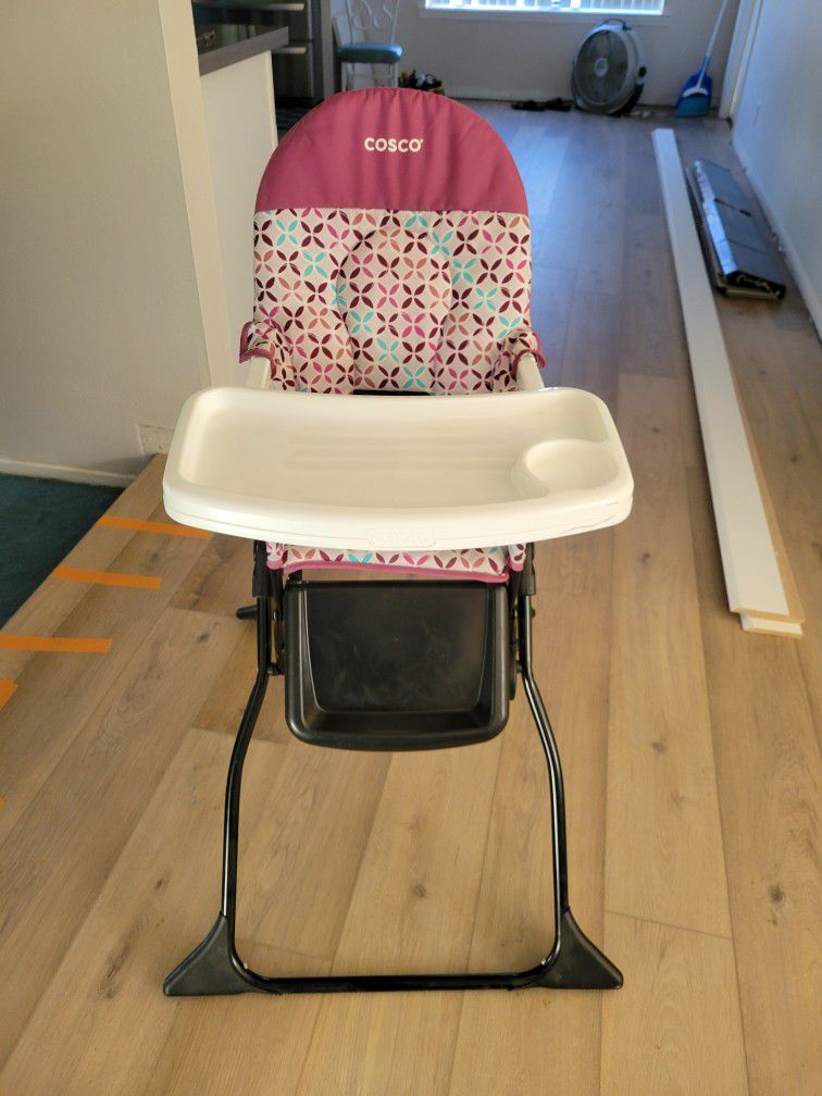 COSCO DELUXE SIMPLE FOLD HIGHCHAIR EXC. SEE DESCRIPTION COND.