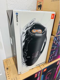 Jbl boombox 4 speaker Bluetooth