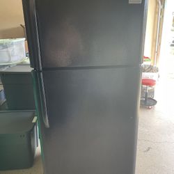Frigidaire Refrigerator - Black