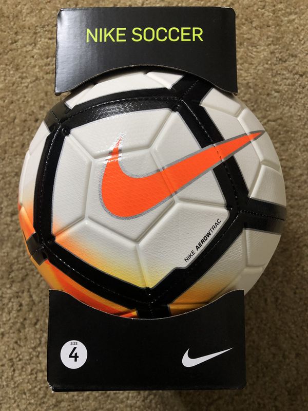 nike strike team football size 4