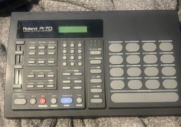 Roland R70