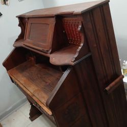 Signed Antique Desk Solid Wood Beautiful Ornate Carvings And Details 1928