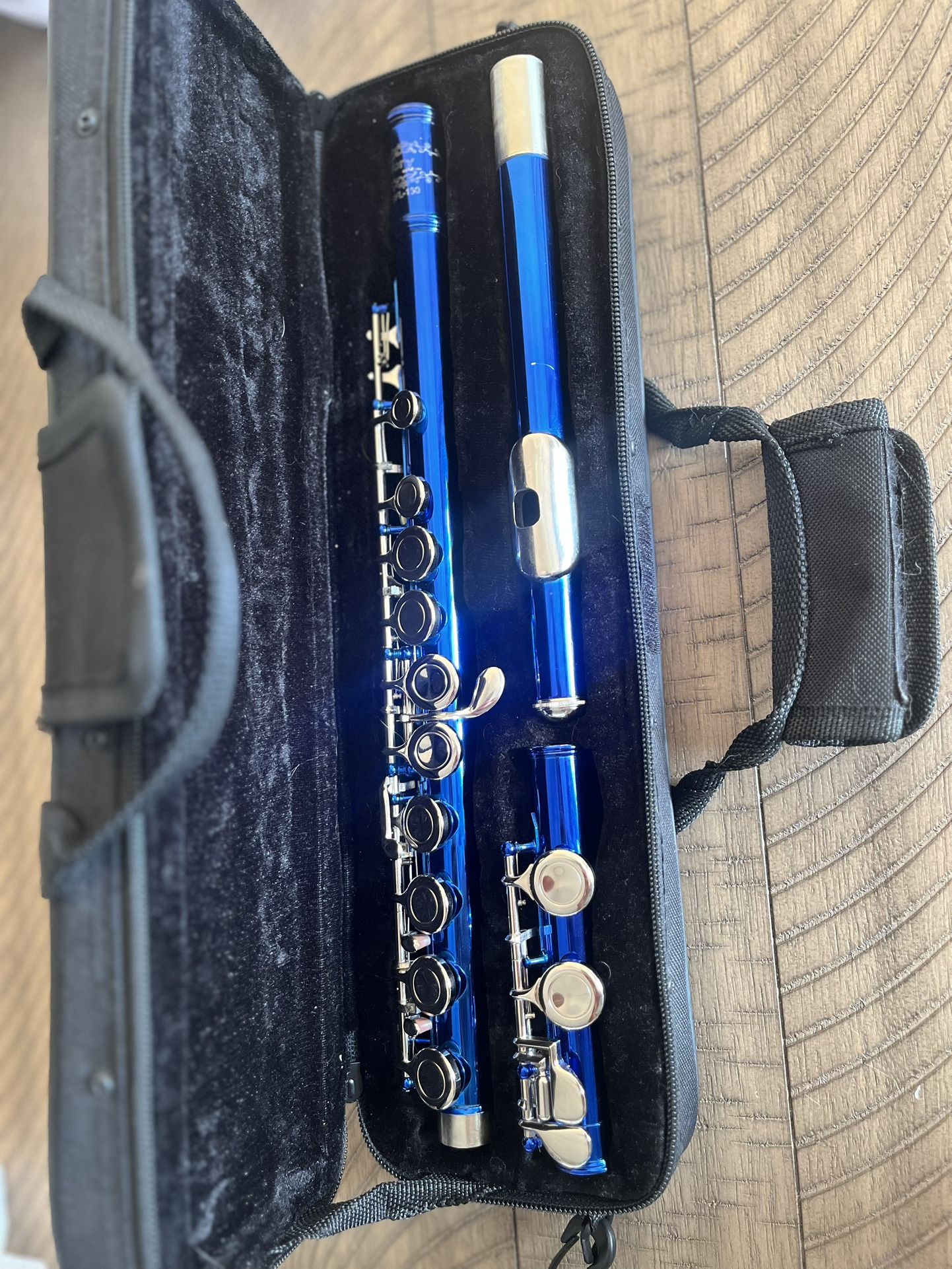 Flute Blue