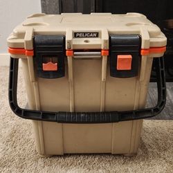 Pelican 20 Quart Cooler