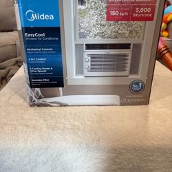 Midea 5000 BTu AC