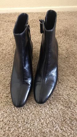 Woman shoes, boots
