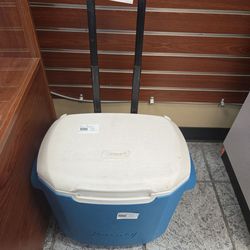Coleman ice box