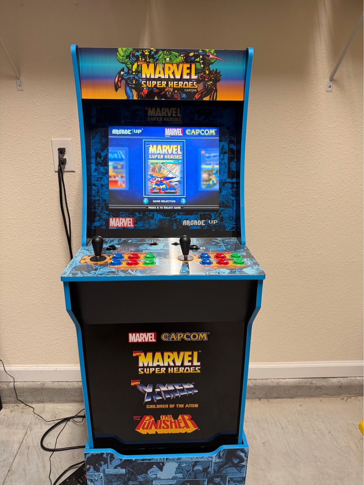 Arcade1Up Marvel Super Heroes Cabinet w/ Matching Riser – Excellent Condition