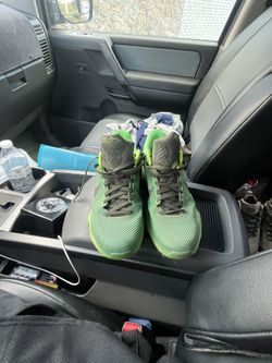 Kobe X Venoms Sz 11 Mens