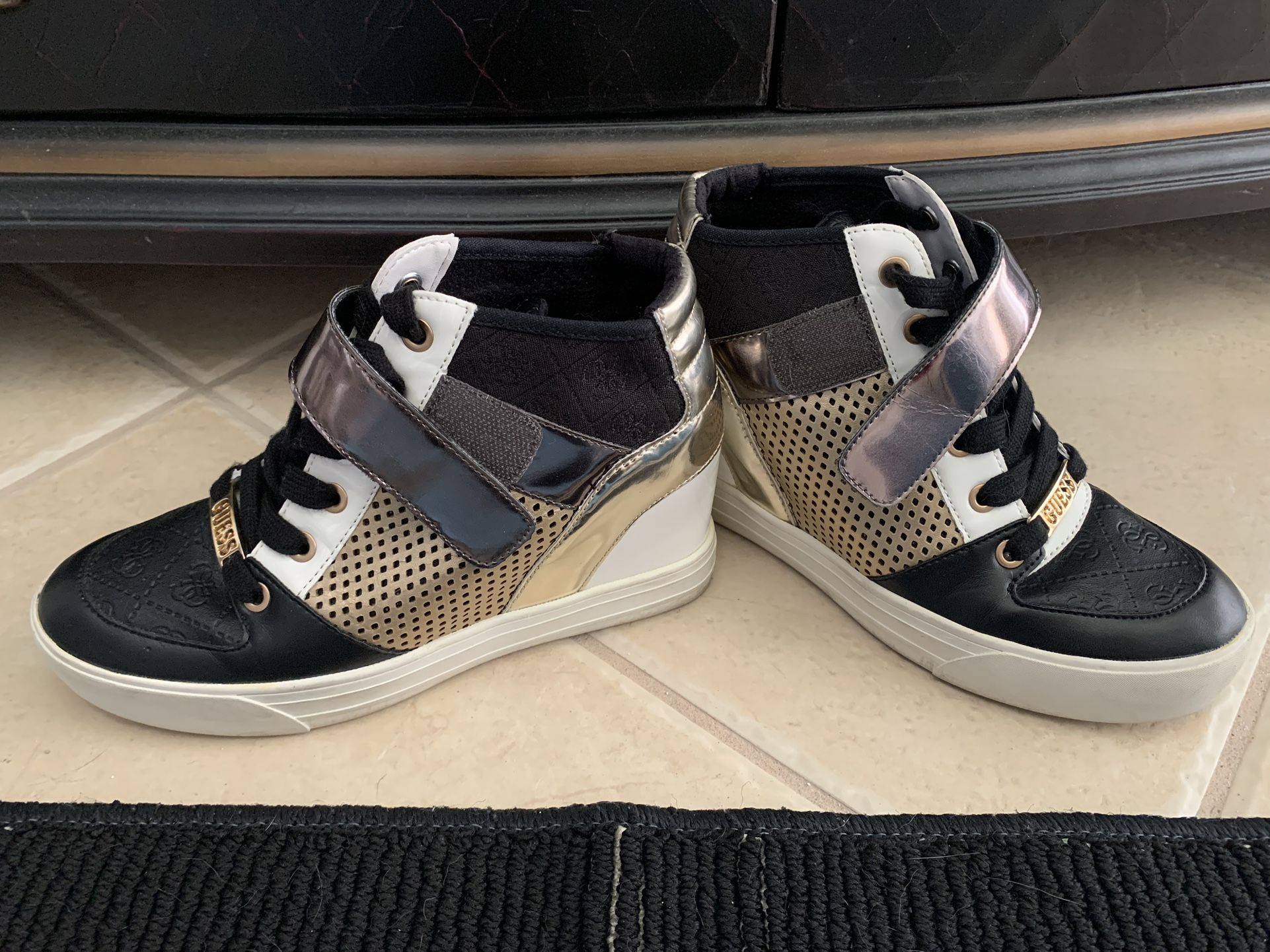 Guess Wedge Sneakers