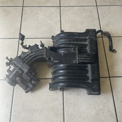 1994~1995 Ford Mustang GT 5.0 OEM Upper Intake Manifold W/ Throttle Body