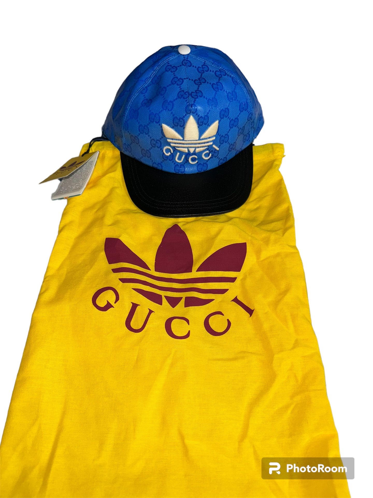 Gucci X Adidas Size large 