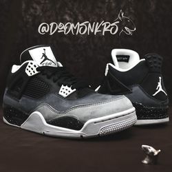 Size 10 - 2013 Nike Air Jordan 4 Retro  “Fear” - DoOMSNKRS