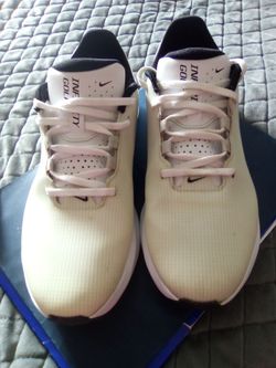 Nike golf shoes