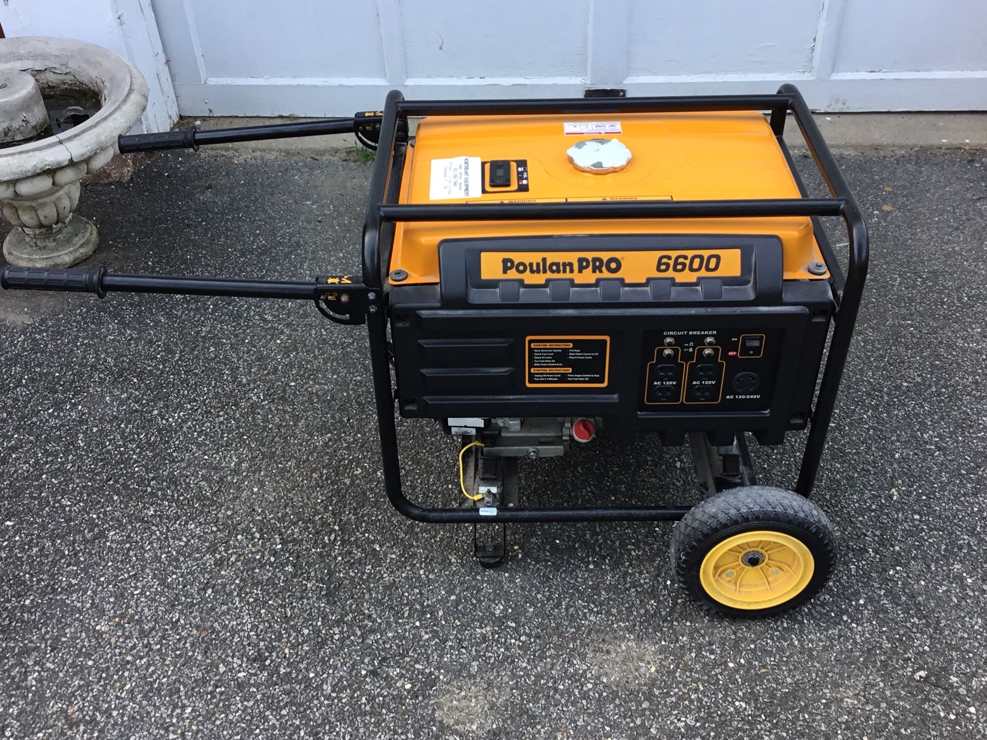 Poulan Pro 6600watt generator. Gasoline engine low hours like new.