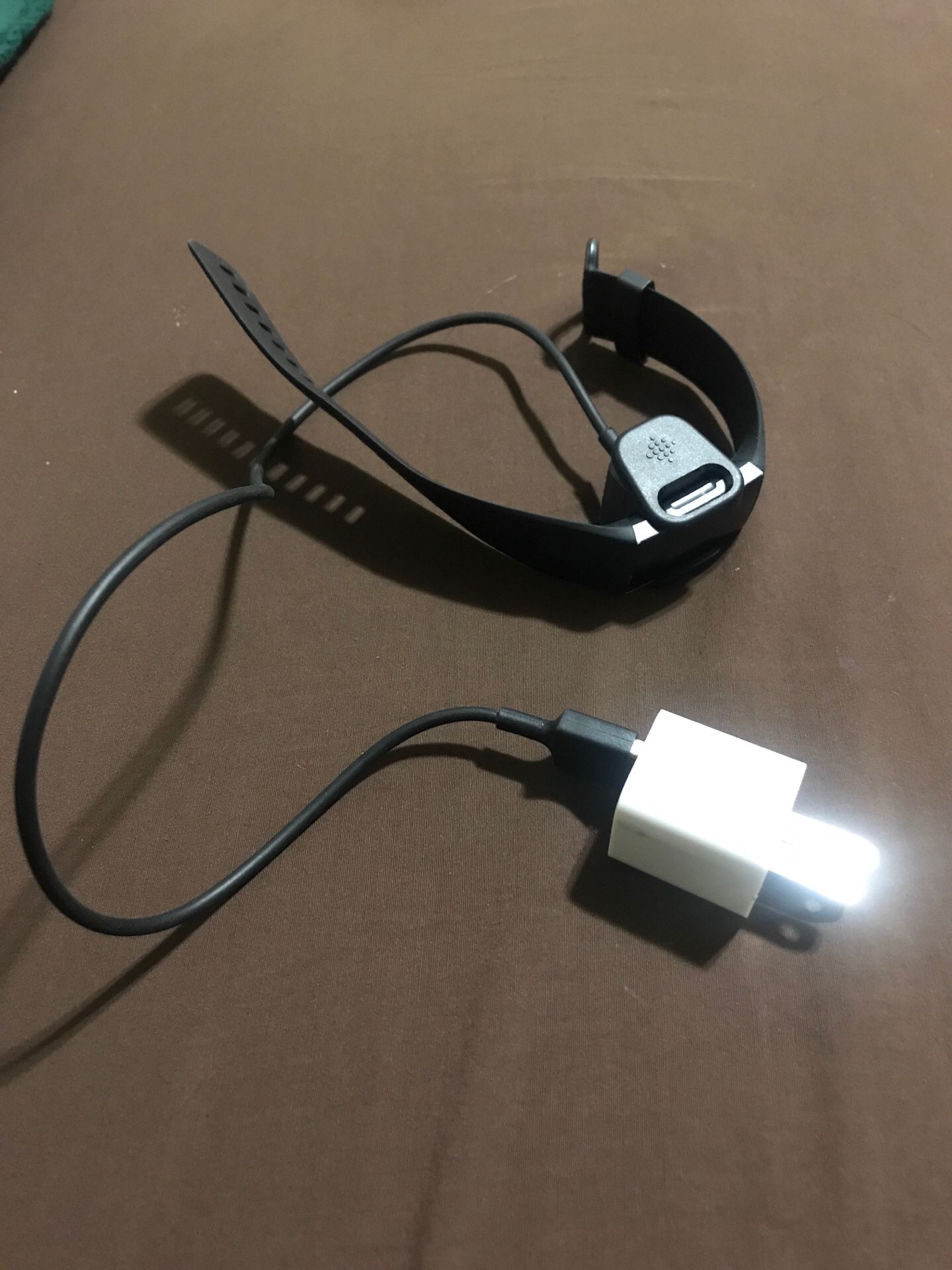 Fitbit Charge 3 barely used and working perfectly