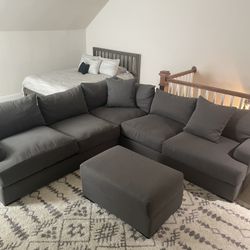 OVERSIZED SECTIONAL W/OTTOMAN