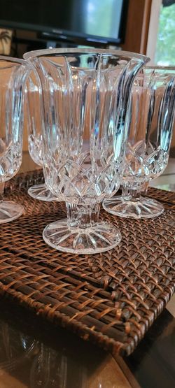 GLASS CANDLE HOLDERS SET OF 4