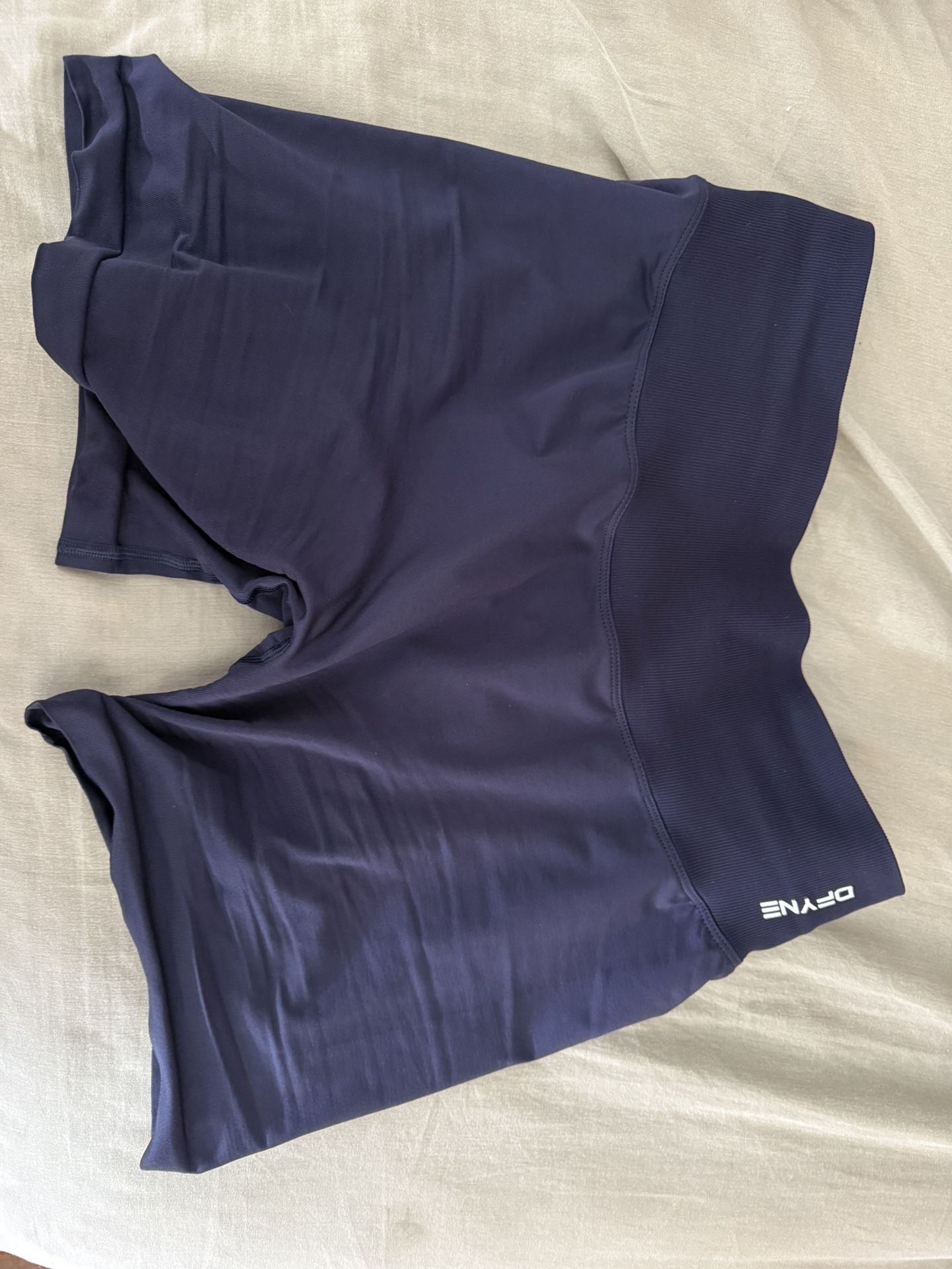 Dyfne Shorts