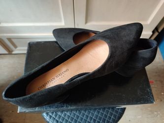 Brand New black suede heels size 7